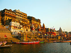 250px-Ahilya_Ghat_by_the_Ganges,_Varanasi